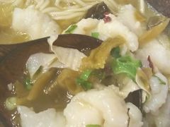 -周鱼小馆石锅酸菜鱼(活力汇店)