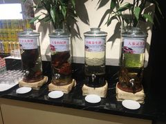 -淄博蓝海国际大饭店·蓝钻国际美食自助百汇(柳泉路店)