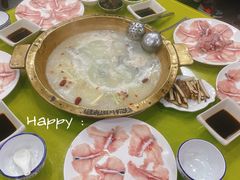 -颜氏双江清水鱼一养身火锅(磁器口店)