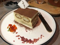 -84那年咖啡馆(李沧万达店)
