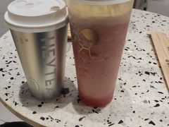 芝芝莓莓桃-喜茶(无锡荟聚中心店)