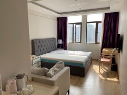 -海豚湾高端月子会所(黄浦店)