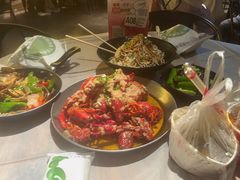 -巴厘龙虾·榜首油焖大虾(音乐学院·沿江酒馆店)