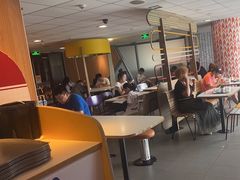 -麦当劳(中山大道中店)