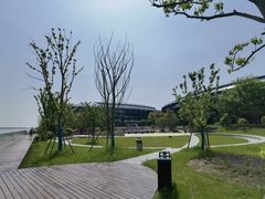 -上海滴水湖皇冠假日酒店
