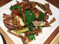 -黑鸡小馆(金源店)