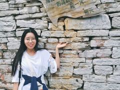 -高荡千年布依古寨旅游景区