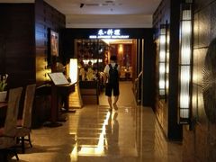 -杭州西湖艺联君亭酒店(黄龙体育中心地铁口店)