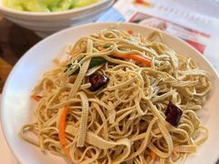 -老佛爷蛙锅•鲜蛙煲(麦凯乐店)