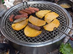-啊美丽炭火烤肉(滑翔一店)