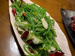 -隔壁老王·家常云南菜(花巷店)