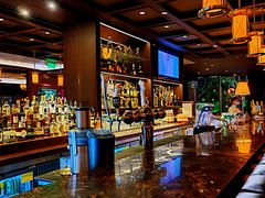 -Wolfgang’s Steakhouse 沃夫冈牛排馆(上海白玉兰广场店)