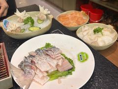 -得意咚瓜·顺德鱼生·冬瓜火锅(深圳首店)