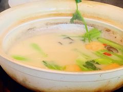 鱼汤煮时蔬-柿合缘新京菜(国金中心商场店)