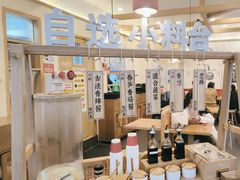 -煲仔皇腊味煲仔饭(经四万达店)