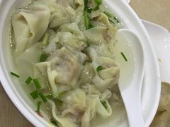 小馄饨-珊珊小笼馆(仙霞路店)