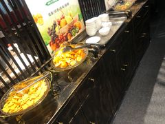 自助取餐区-城南老友羊蝎子火锅(花乡奥莱店)