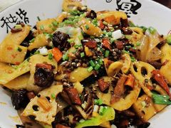 麻辣香锅-老信阳菜馆(天通苑店)