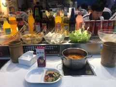 -百品聚旋转火锅(号外店)