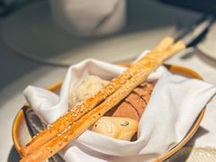 -Erman岩烧牛排(虹桥南丰城店)