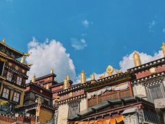 -噶丹松赞林寺