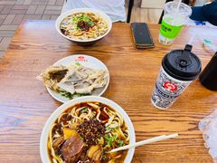 -老王四季抻面(南六东路店)