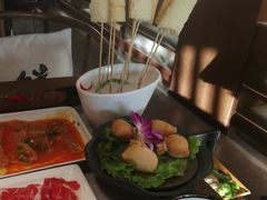 -尚尚仙·酸汤猪手·猪肚鸡火锅(华联万柳购物中心店)