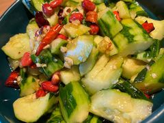 素拍黄瓜-三十六味匠猪蹄(三元桥店)