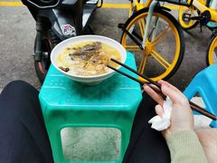 -文山荷鲜居(翠湖店)