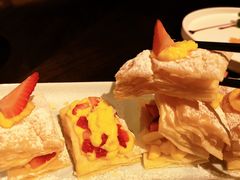 拿破仑草莓酥-万丽轩·粤菜(王府井金茂万丽酒店)