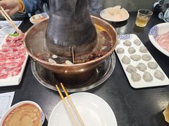 -楼外楼大刀肉传统火锅居(繁荣路店)