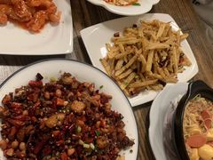 -小四川美食馆(幸福路店)