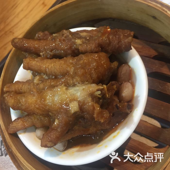 成长_5268           低头摸摸小肚子           hee_奈