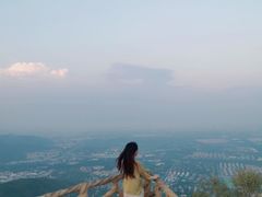 -鬼笑石后山停车场