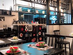 大堂-8锅臭臭锅·正宗台湾小火锅(中心五路店)