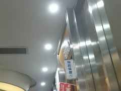 -圣呗口腔·舒适化种植牙·矫正中心(广州总院)