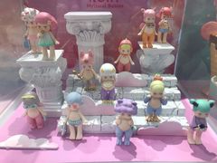 -泡泡玛特POPMART(侨福芳草地店)