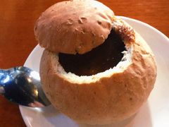 捷克传统炖牛肉汤（面包碗）-布拉格餐厅· 中欧捷克菜(全国首店)