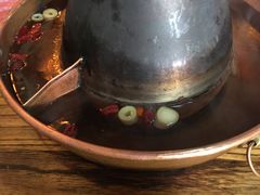 -东镇老火锅(长春路首店)