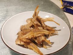 -侬佳蒸菜馆(听潮店)