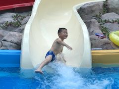 -青岛东方影都融创水世界