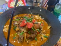 -富正毅三下锅·湘西韵味(天门山索道店)