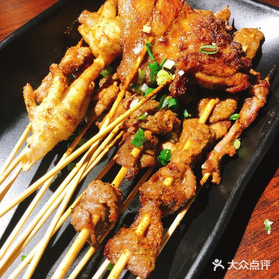 周记老牌烧烤(招牌店)