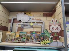 -泡泡玛特POPMART(西单大悦城店)
