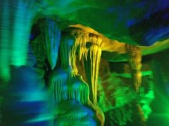 -泰安地下龙宫景区