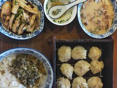 -张家巷美食(南浔店)