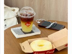 -Tims天好咖啡·贝果(华侨城步行街店)