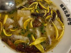 -太二酸菜鱼(菱角湖万达店)