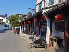 -丝绸小镇荻港古村