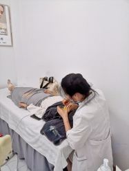 -瓷肌博士·祛痘科技美肤